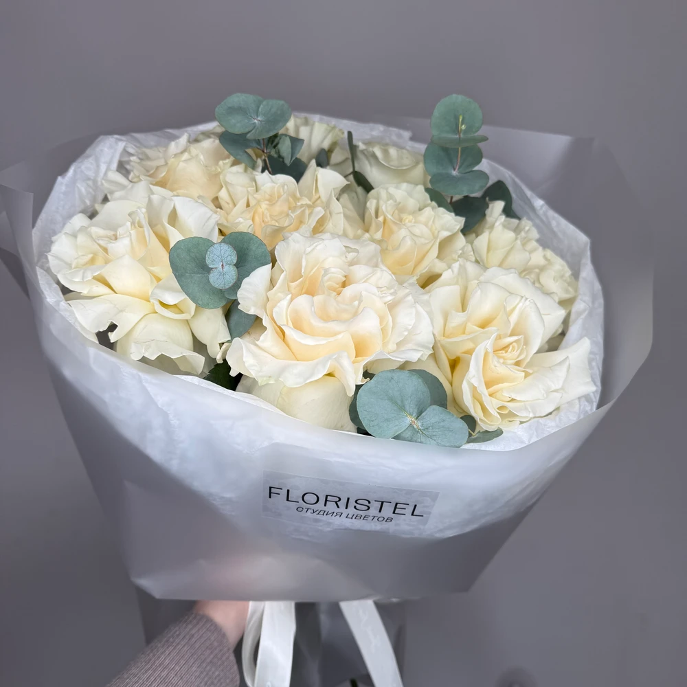 Букет белых французских роз